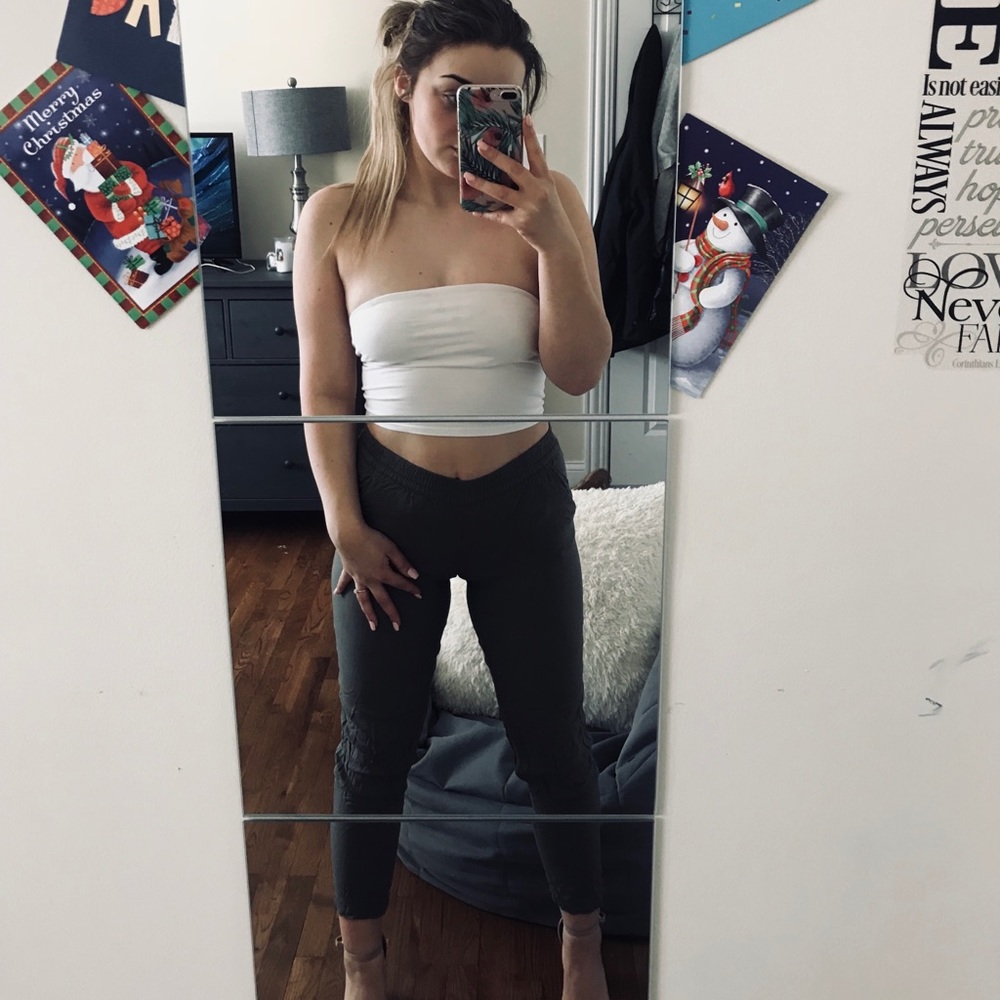 Green pants !